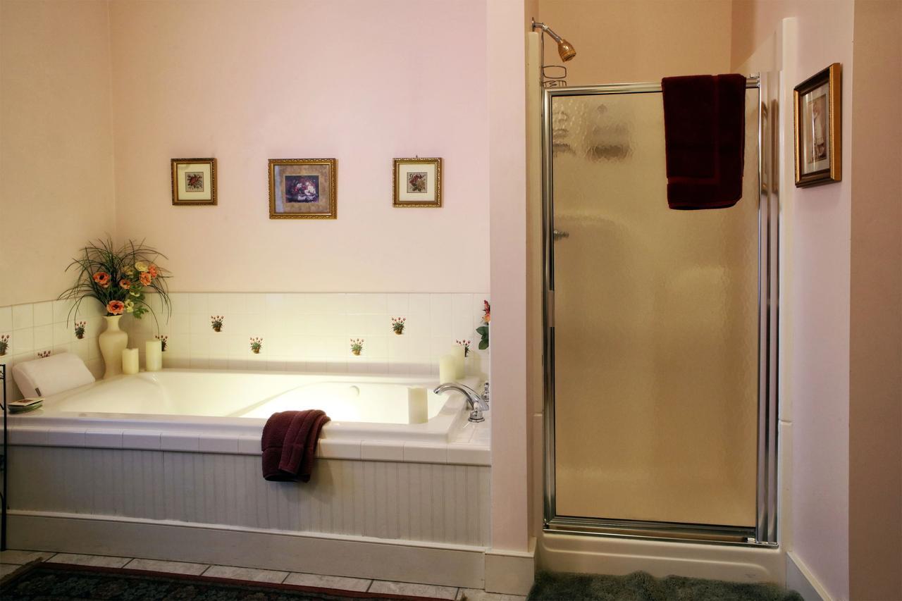 Barrister'S Bed & Breakfast Seneca Falls Exterior photo